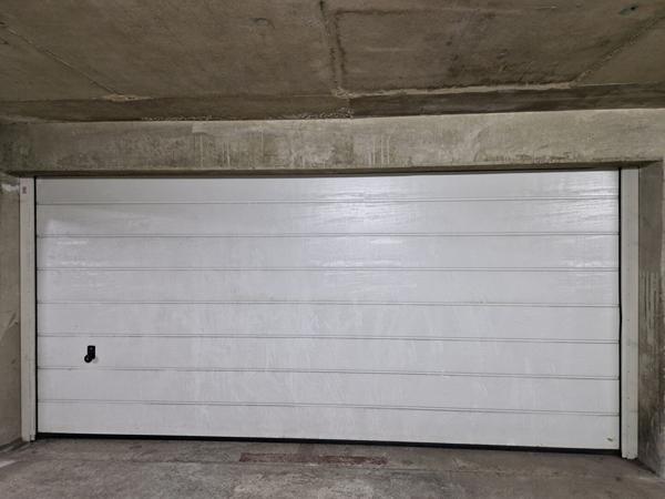 Parking / box 10 m2