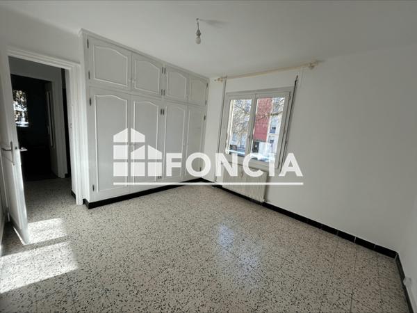 Location Appartement 2 pièces 45.6 m² - 16-18 RUE DE VALMY Nimes 30000