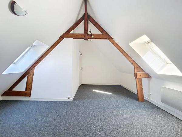 Maison avec extension possible – Quartier résidentiel