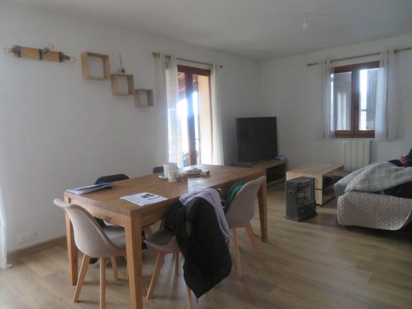 MAISON contemporaine DE CAMPAGNE à vendre 6 pièces LE CHAFFAUT SAINT JURSON (04)