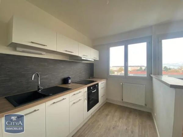 Appartement à louer 2 pièces 46m² Lucé (28110)