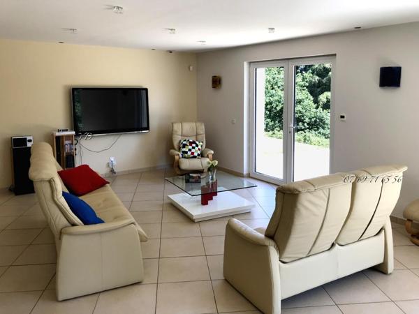 Maison Fougeres 5 pièce(s) 170 m2