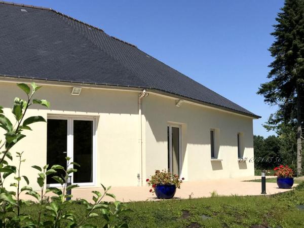 Maison Fougeres 5 pièce(s) 170 m2