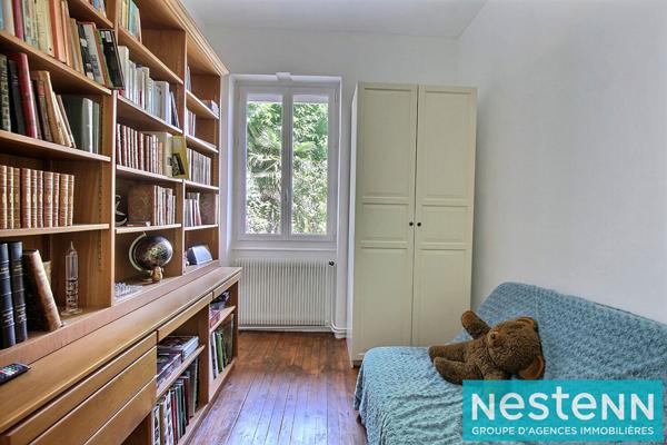 Maison de charme 110 m² avec jardin arboré, garage et stationnements Décines Charpieu