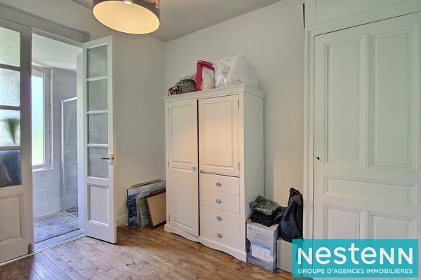Maison de charme 110 m² avec jardin arboré, garage et stationnements Décines Charpieu