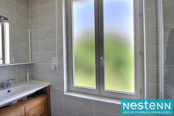 Maison de charme 110 m² avec jardin arboré, garage et stationnements Décines Charpieu