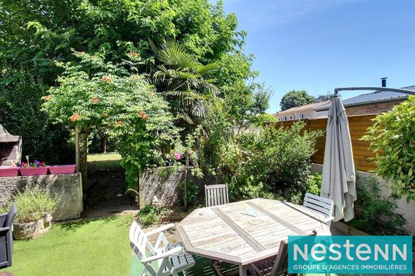 Maison de charme 110 m² avec jardin arboré, garage et stationnements Décines Charpieu