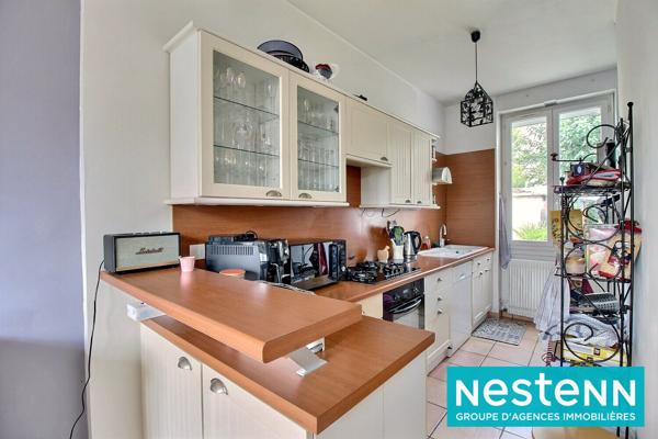 Maison de charme 110 m² avec jardin arboré, garage et stationnements Décines Charpieu