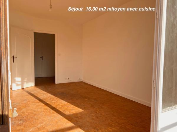Rue Poucel - 13004 - Quartier résidentiel - T3 - 73m2  6ème étage + 2 Balcons/Terrasses + Cave  -  234 000 euro