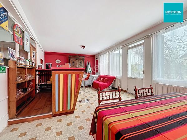 MESIGNY  A vendre, une maison de village à rénover de 6 pièces de 153m²