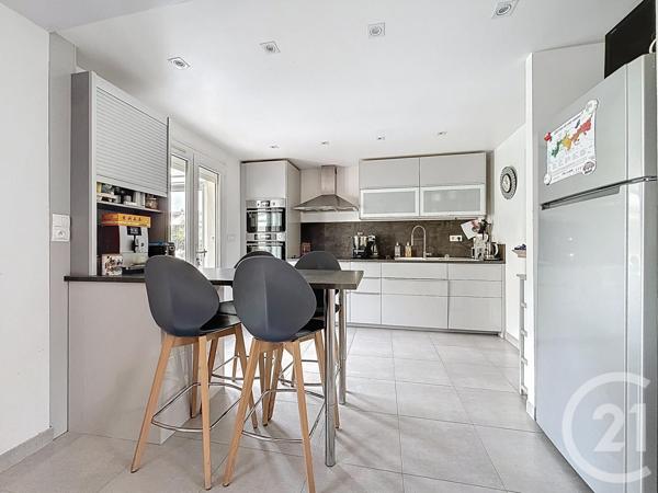 Maison à vendre  6 pièces - 120,84 m2 STE GENEVIEVE DES BOIS - 91