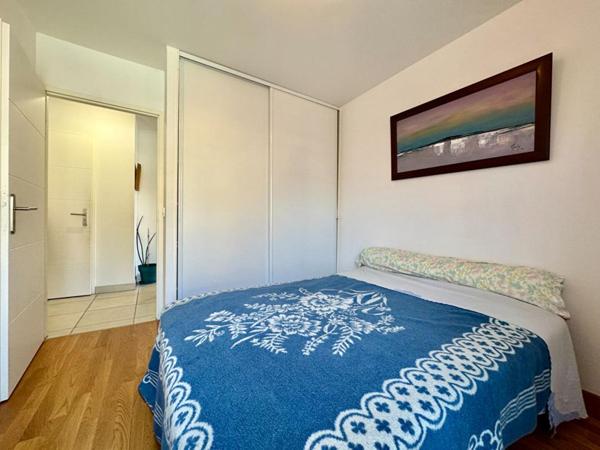 Appartement T3 récent avec balcon et garage Secteur recherché de Décines-Charpieu