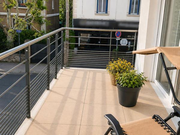 Appartement T3 récent avec balcon et garage Secteur recherché de Décines-Charpieu