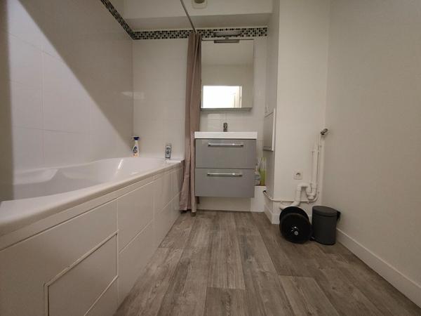 ORLEANS PROCHE MEDIATHEQUE - GRAND STUDIO