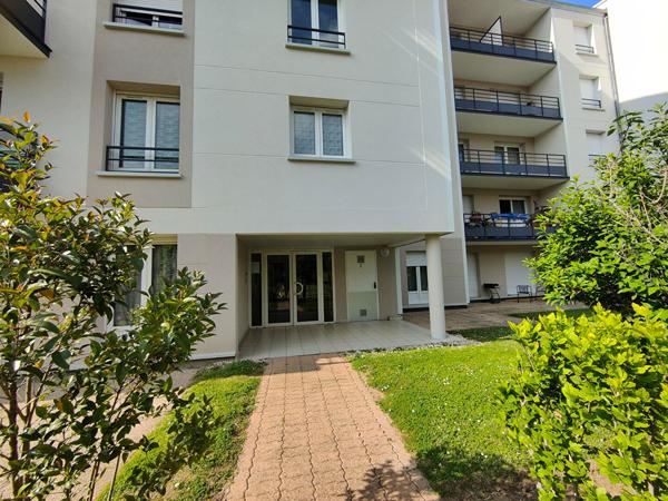 ORLEANS PROCHE MEDIATHEQUE - GRAND STUDIO