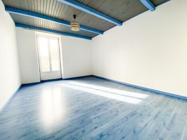 A VENDRE BARBENTANE, MAISON 88M², 2 CHAMBRES, TERRASSES, PARKING