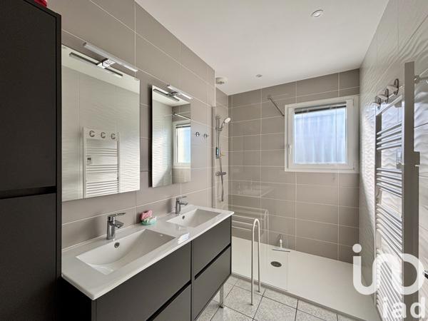 Maison à vendre 4 pièces 129 m² Saint-Augustin