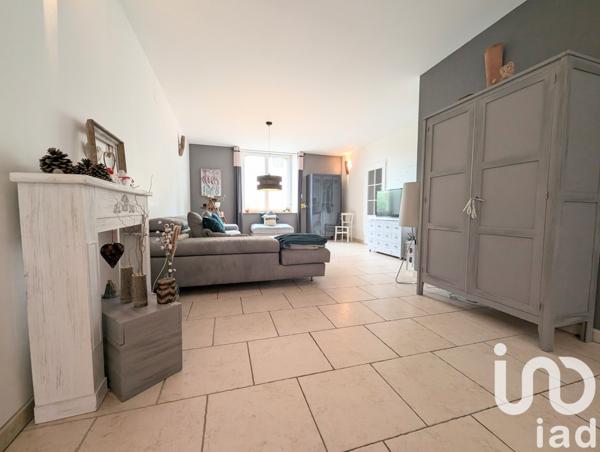 Maison de village 8 pièces de 186 m² à Sainte-Marie-aux-Chênes (57255)