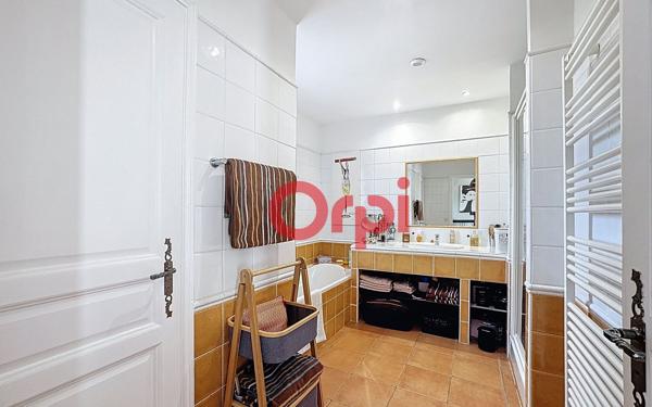 Maison à vendre    4 pièces •  Sainte-Maxime