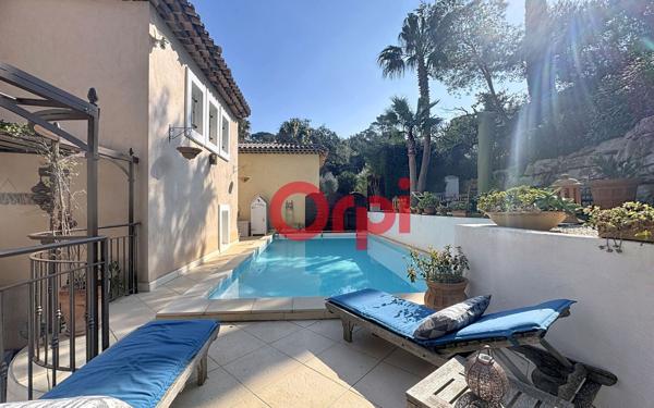 Maison à vendre    4 pièces •  Sainte-Maxime