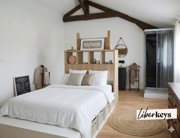 Maison de ville d'exception avec patio, terrasse, garage et stationnements – Cœur de Salon-de-Provence