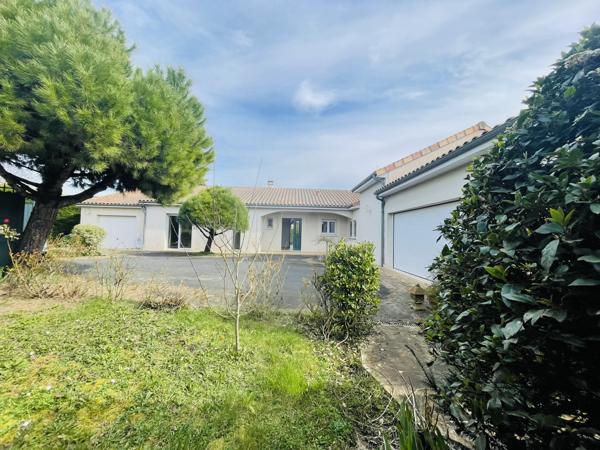 Montamisé (86360) MAISON DE CHARME