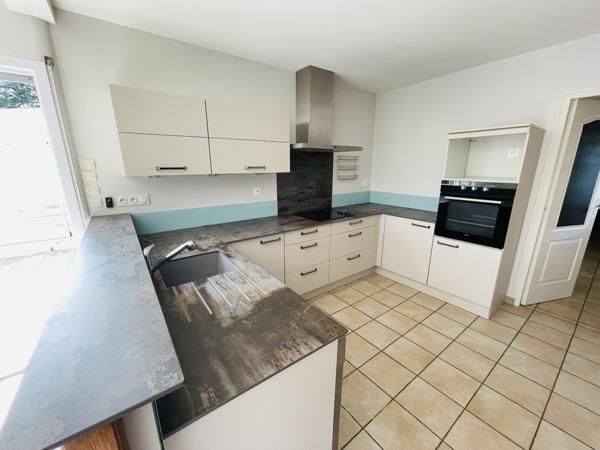 Montamisé (86360) MAISON DE CHARME