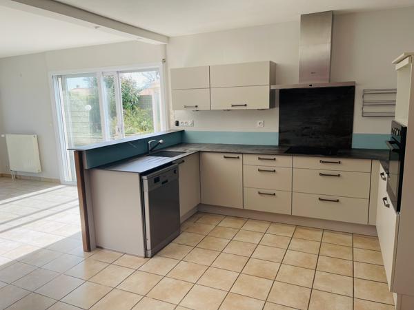 Montamisé (86360) MAISON DE CHARME