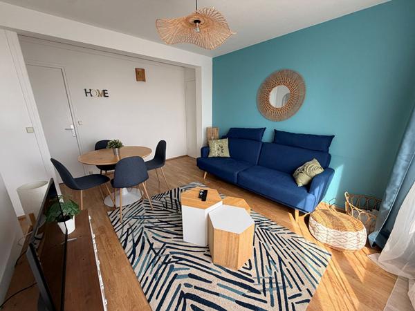Appartement Lumineux Type T4 avec Cave Privative - MONT SAINT AIGNAN