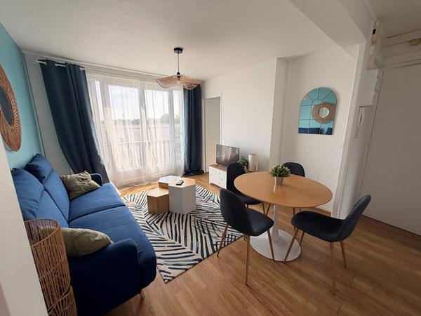 Appartement Lumineux Type T4 avec Cave Privative - MONT SAINT AIGNAN