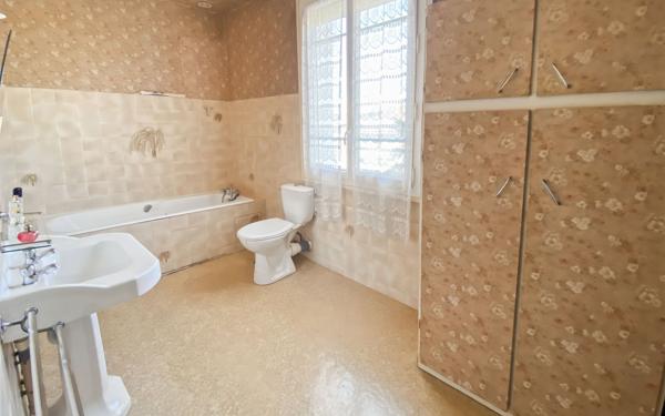 Maison à vendre    4 pièces •  Agen