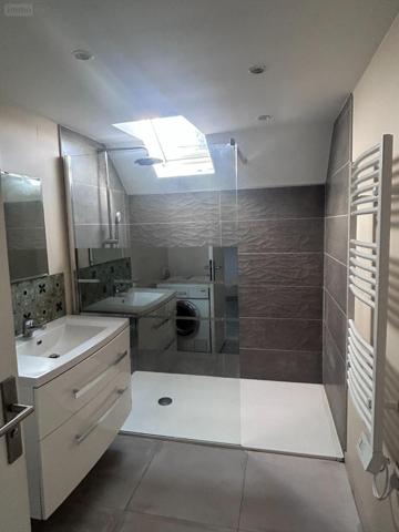 Maison de ville à louer à Vincelles dans l'Yonne (89290), ref : Maison meublée T3