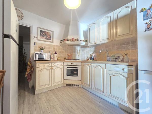 Maison à vendre  4 pièces - 120 m 2   LA FARLEDE  - 83