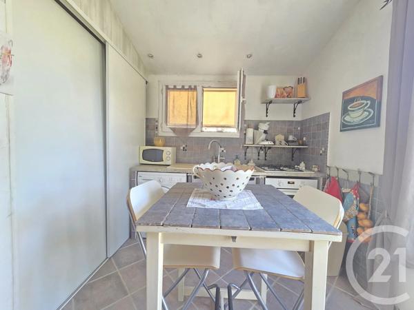 Maison à vendre  4 pièces - 120 m 2   LA FARLEDE  - 83