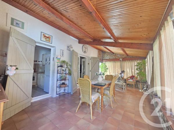 Maison à vendre  4 pièces - 120 m 2   LA FARLEDE  - 83