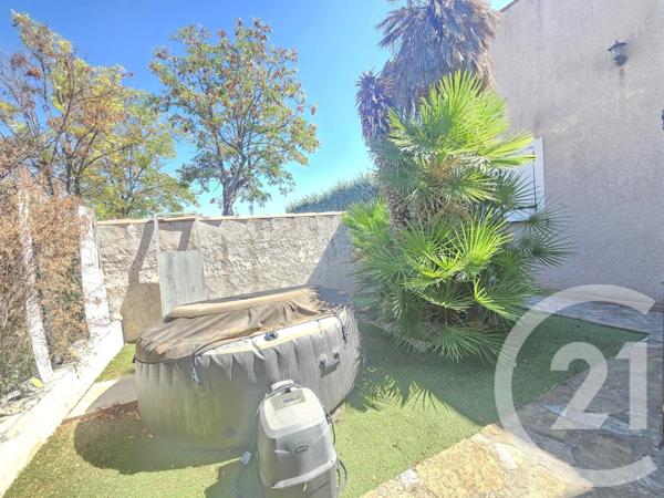 Maison à vendre  4 pièces - 120 m 2   LA FARLEDE  - 83