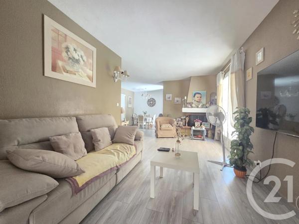 Maison à vendre  4 pièces - 120 m 2   LA FARLEDE  - 83