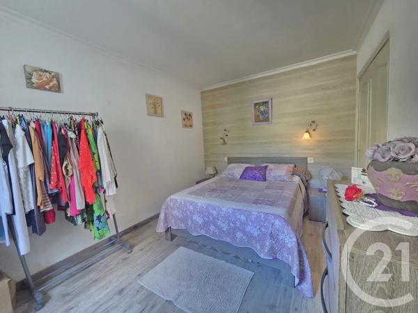 Maison à vendre  4 pièces - 120 m 2   LA FARLEDE  - 83