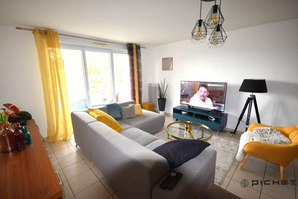 Appartement 4 pièces 87 m² MARANS - 17230