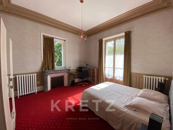 Hotel Particulier historique situé au coeur du village