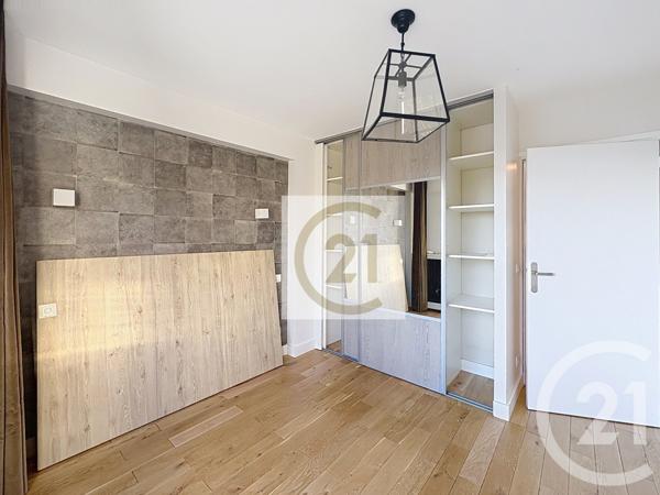 Appartement Duplex à vendre  5 pièces - 96,31 m2 ST CLOUD - 92