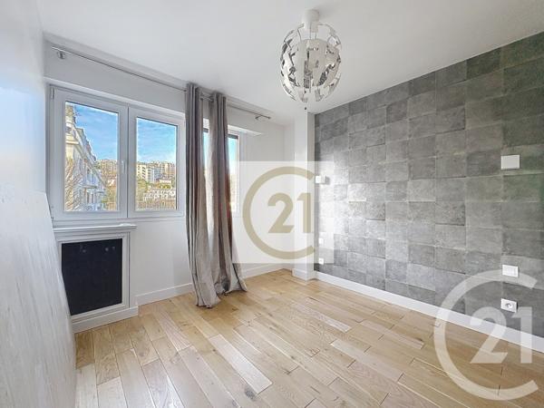 Appartement Duplex à vendre  5 pièces - 96,31 m2 ST CLOUD - 92
