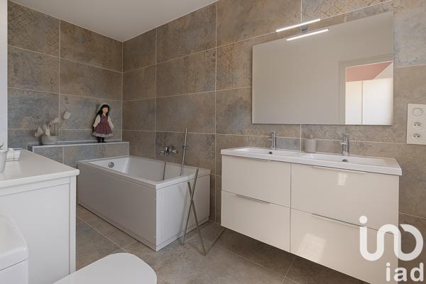 Maison à vendre 6 pièces 178 m² Pia