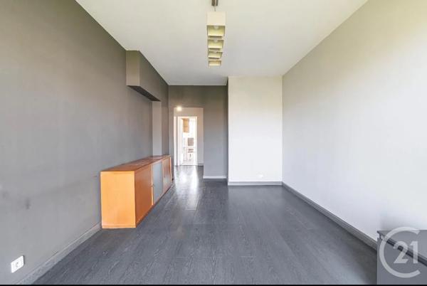 Appartement F3 à vendre  3 pièces - 68 m 2   NICE  - 06