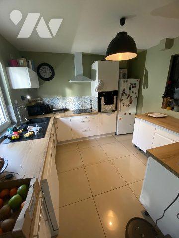 CALAIS PROCHE MARCK MAISON INDIVIDUELLE 4 CHAMBRES JARDIN PARKING