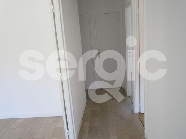 Location 3 Pieces 59 60880 Jaux 43 0745 01 0001