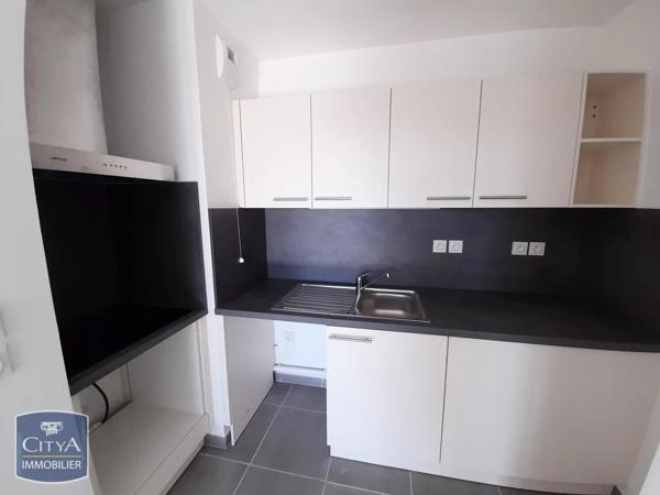 Appartement à louer 3 pièces 63.2m² Dijon (21000)