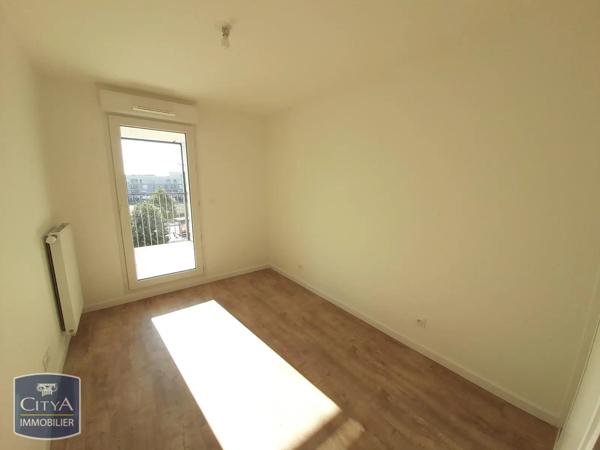 Appartement à louer 3 pièces 63.2m² Dijon (21000)
