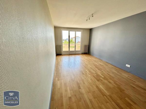 Appartement à louer 1 pièce 42.42m² Villeurbanne (69100)