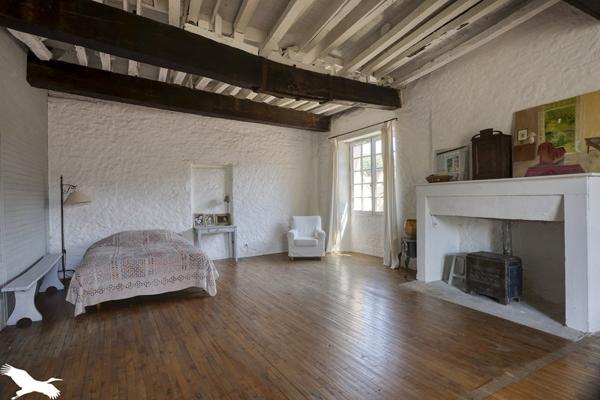 Maison à vendre 244 950 € Le Bugue 6 p 190 m² DPE